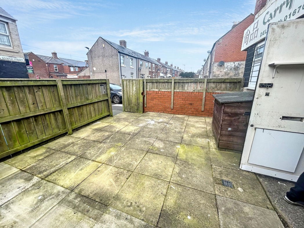Property image 5 of 8