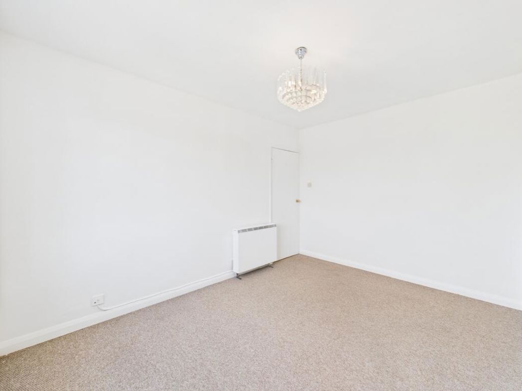Property image 3 of 5
