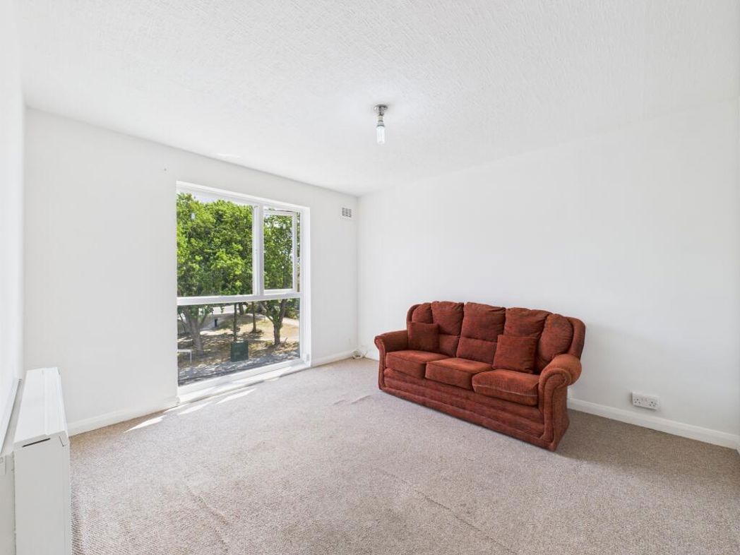 Property image 4 of 5