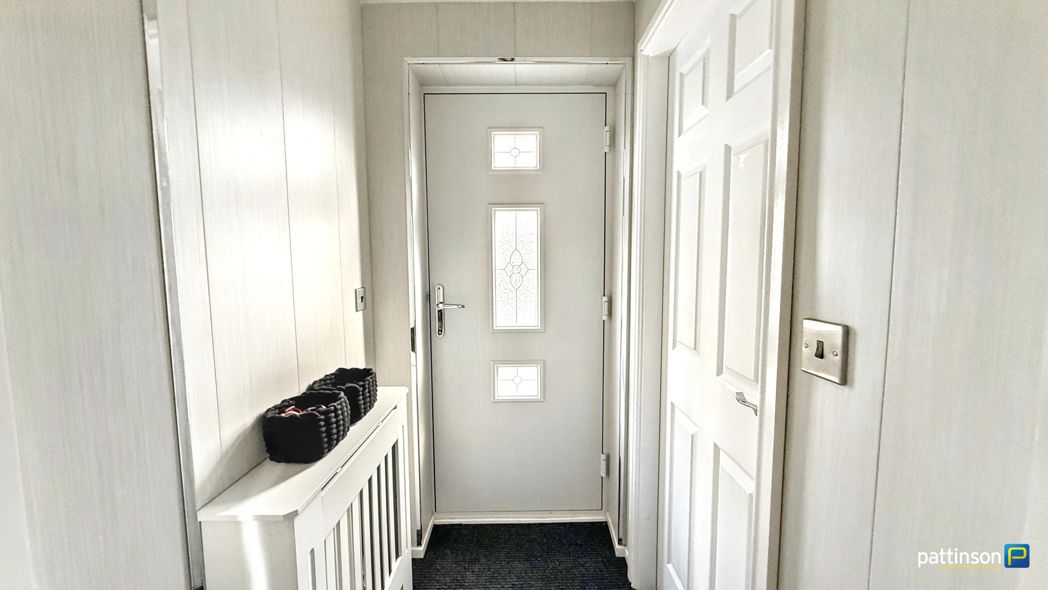 Property image 4 of 31