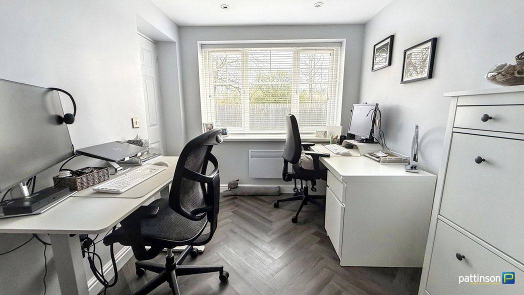Property image 5 of 31