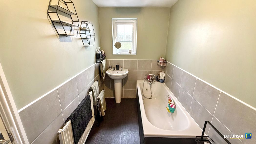 Property image 26 of 31