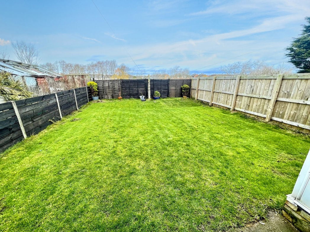 Property image 10 of 11