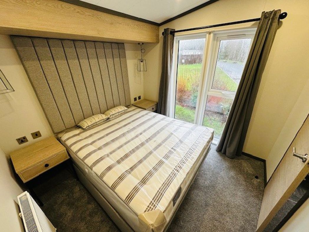 Property image 5 of 5