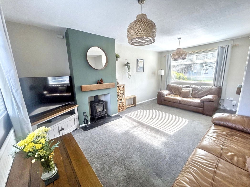 Property image 2 of 17