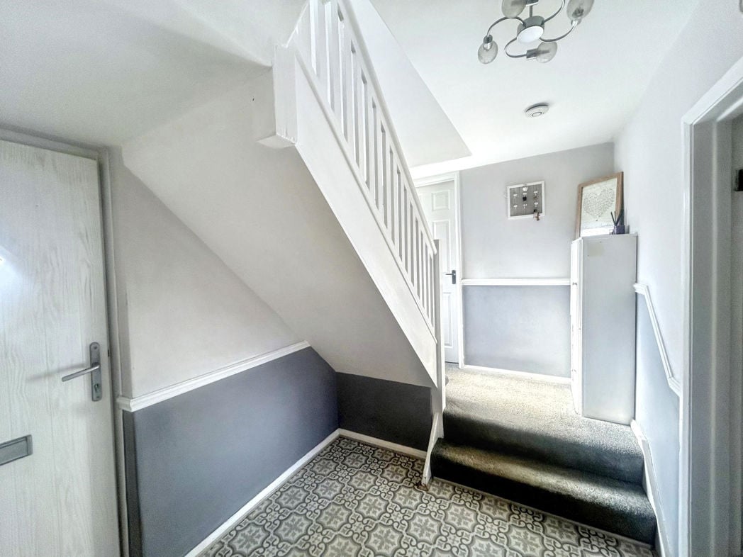 Property image 3 of 17