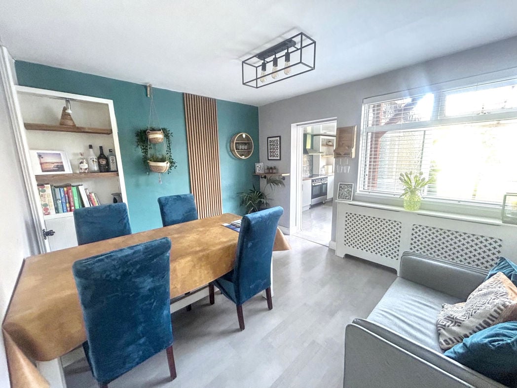 Property image 4 of 17