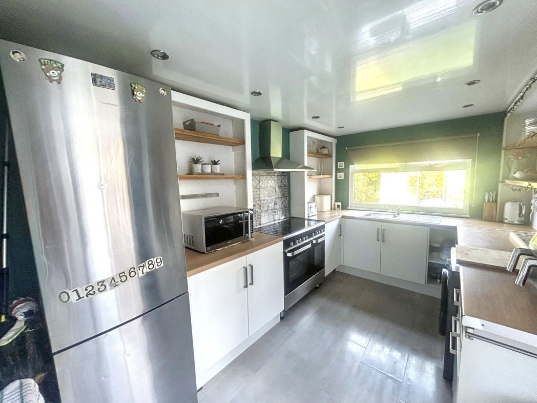 Property image 5 of 17