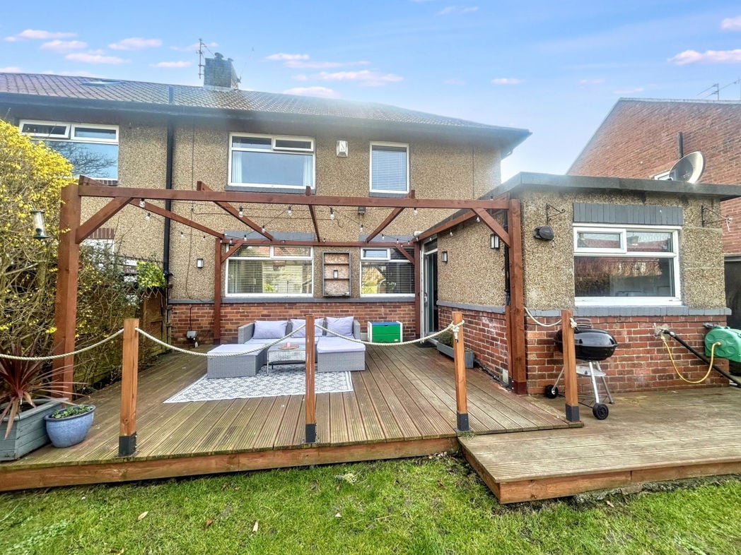 Property image 13 of 17