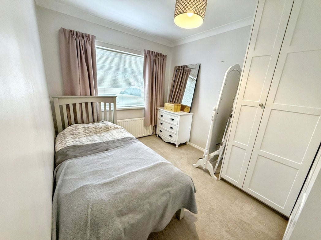 Property image 10 of 16