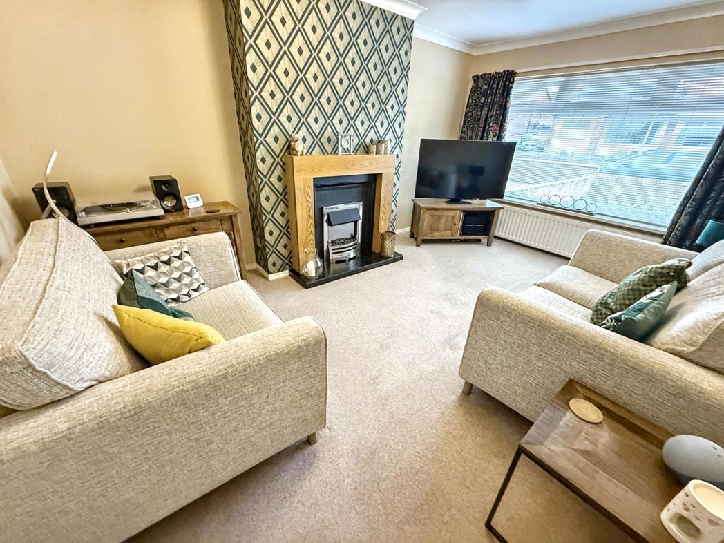 Property image 3 of 16