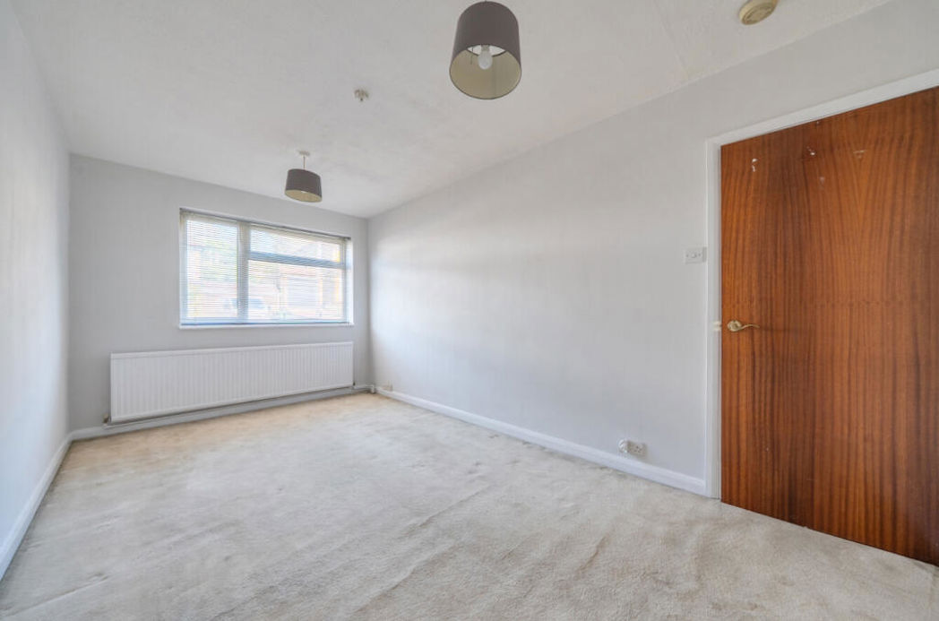 Property image 9 of 13