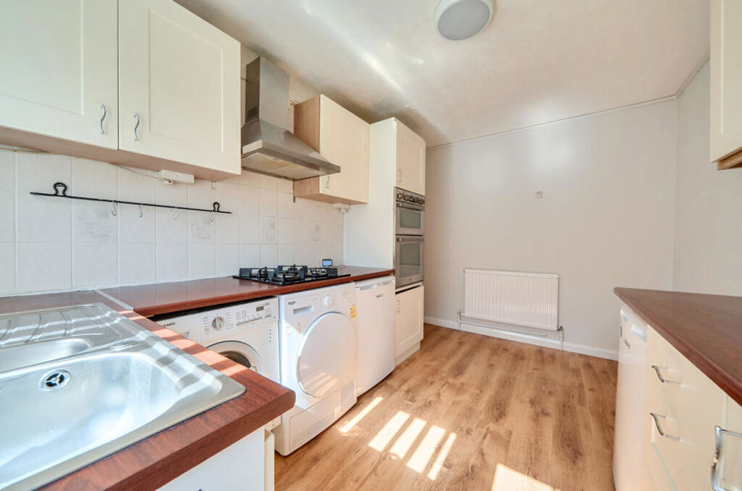 Property image 4 of 13