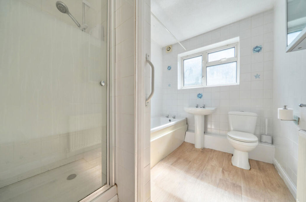 Property image 10 of 13