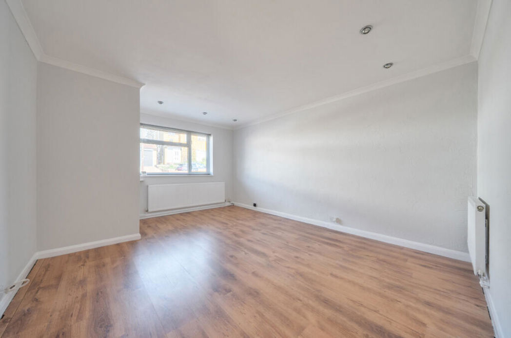 Property image 6 of 13