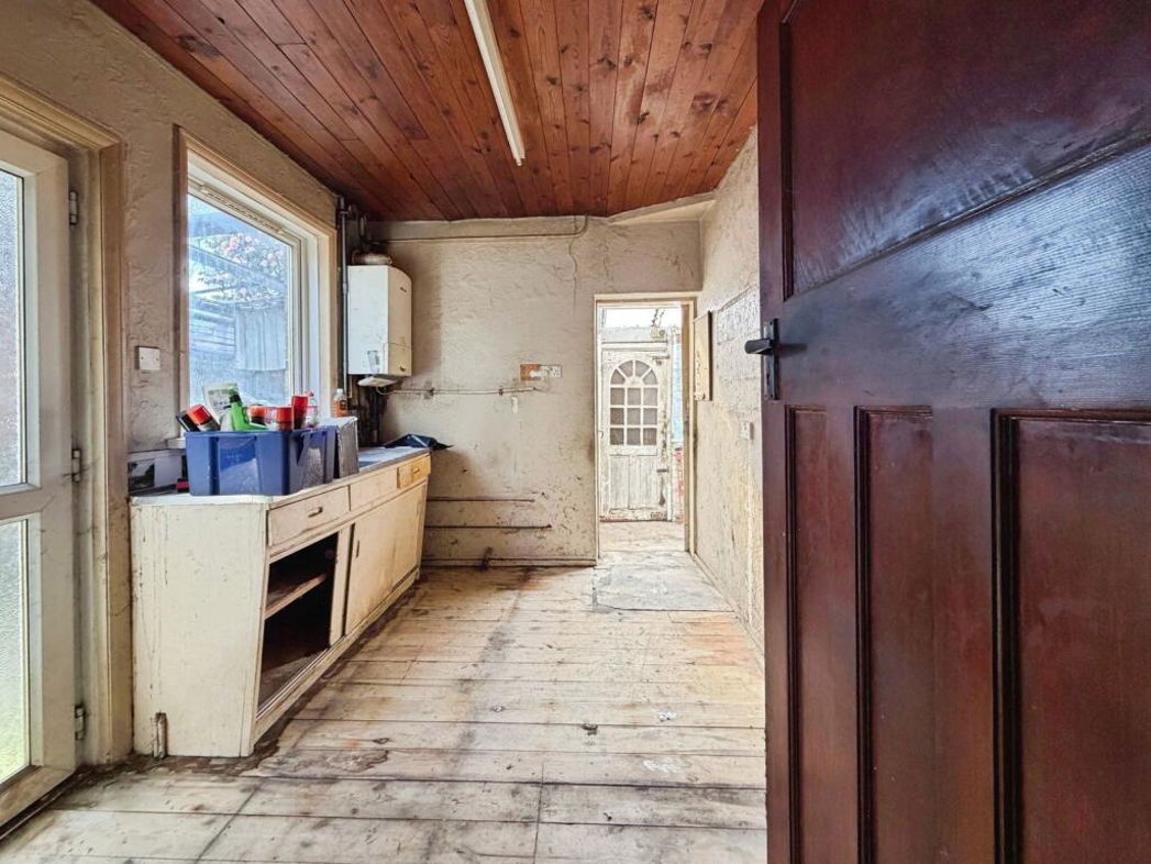 Property image 7 of 17