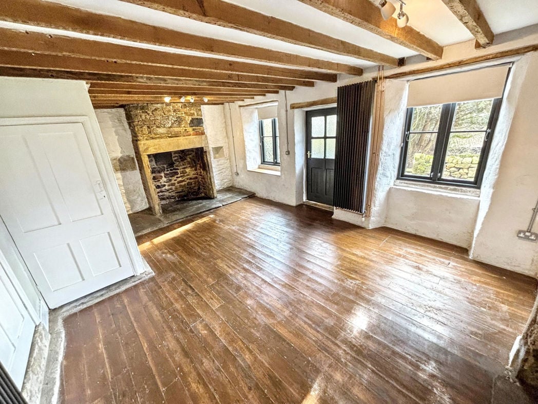 Property image 4 of 28
