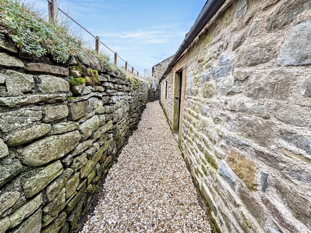 Property image 26 of 28