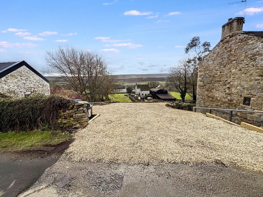 Property image 27 of 28