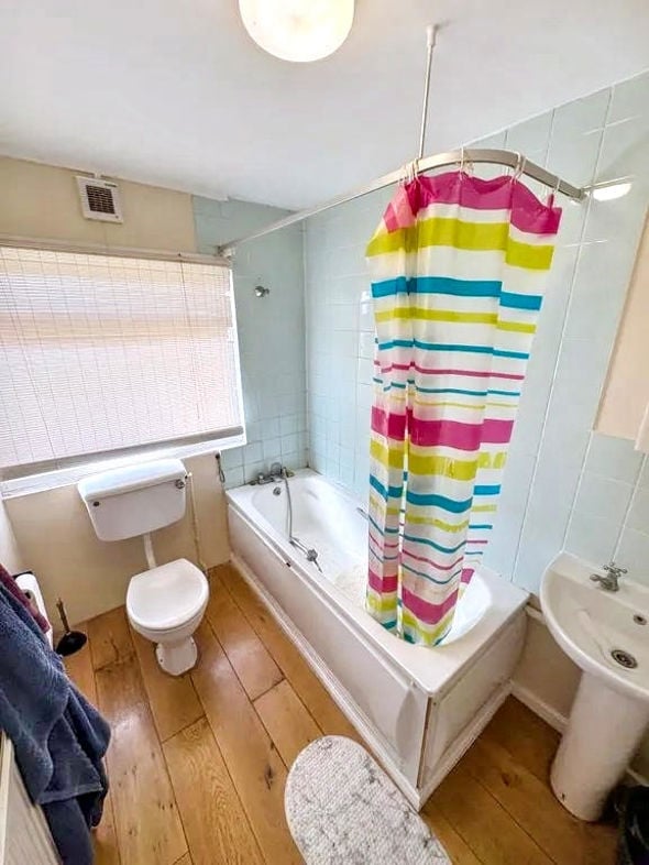 Property image 7 of 8