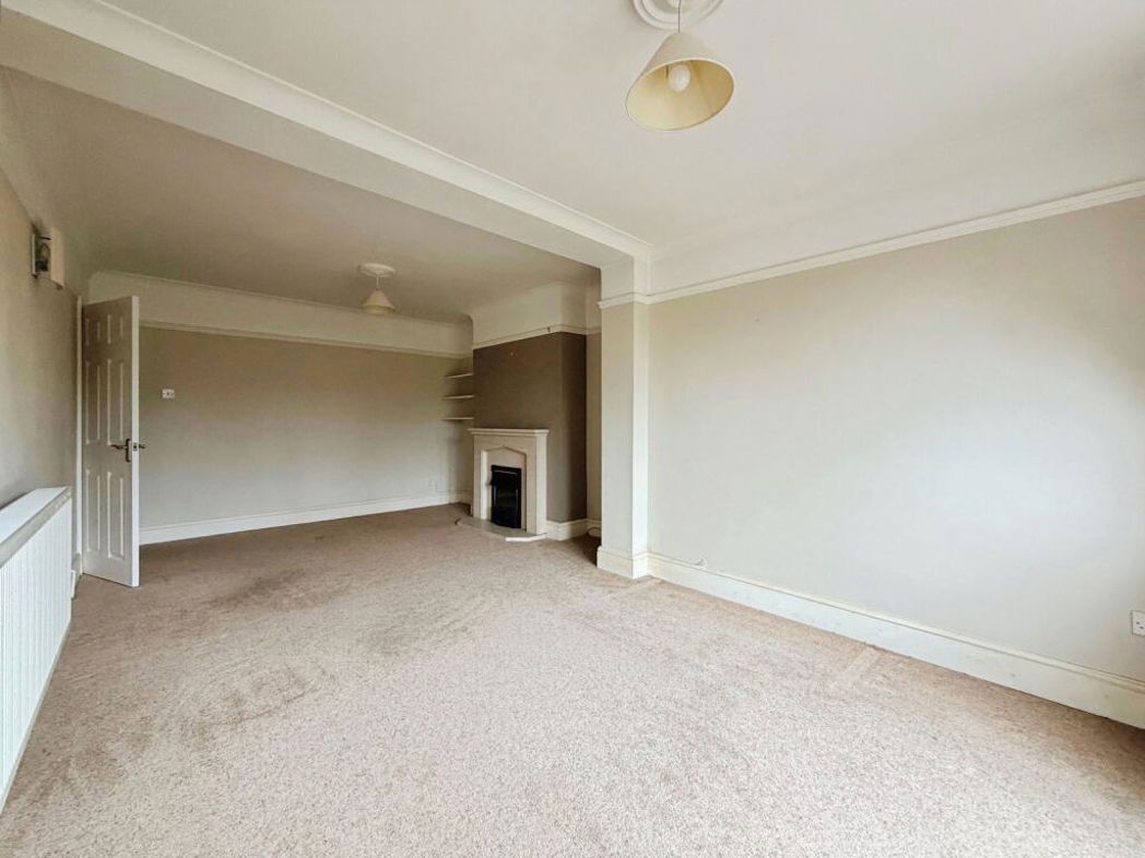 Property image 6 of 16
