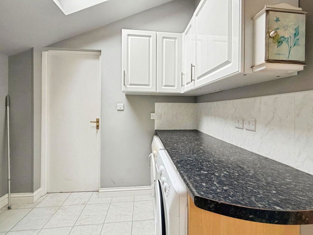 Property image 12 of 16