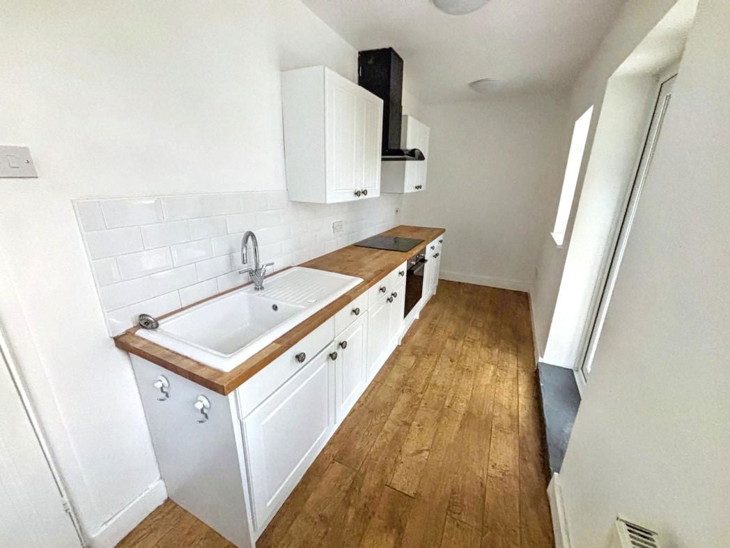 Property image 3 of 10