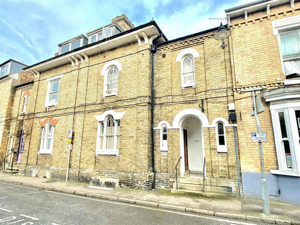 Property image 1 of 20