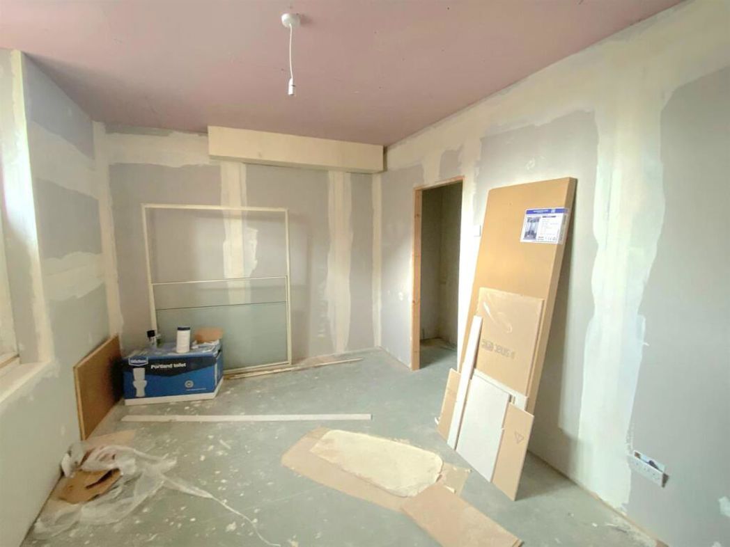 Property image 3 of 20