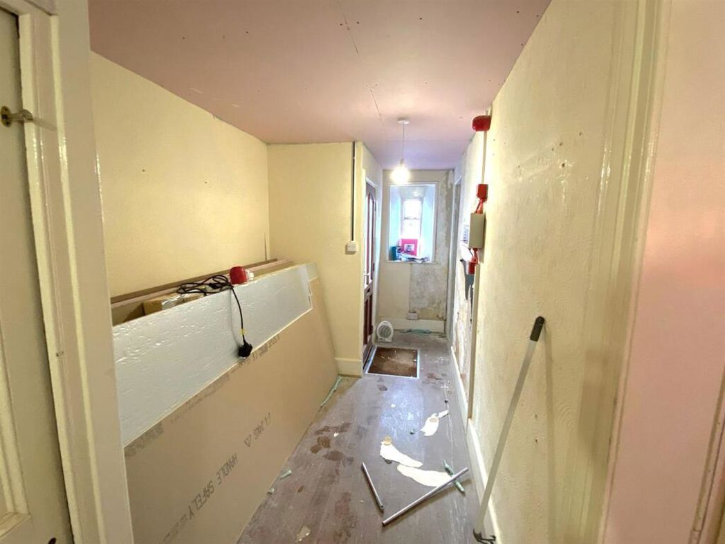 Property image 13 of 20
