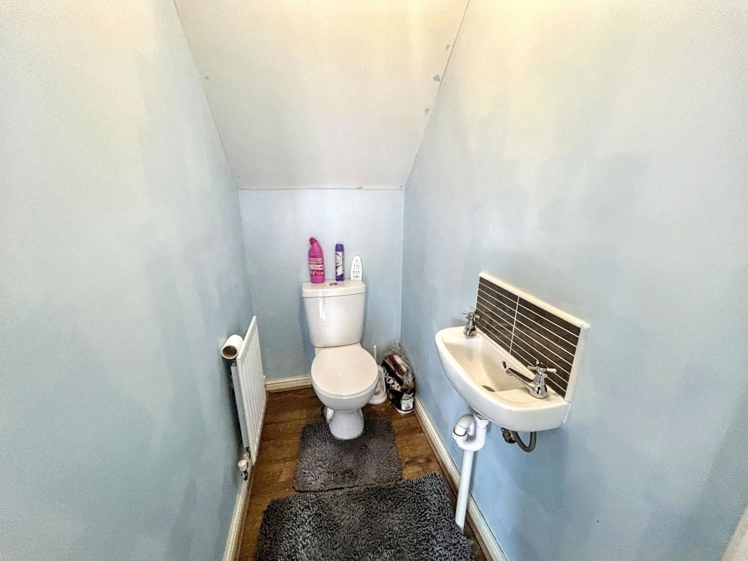 Property image 4 of 10