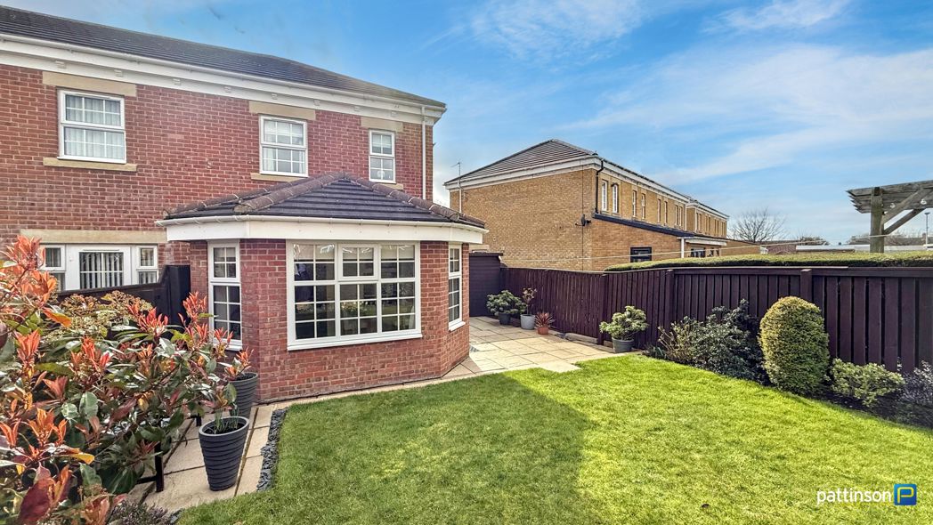 Property image 25 of 27