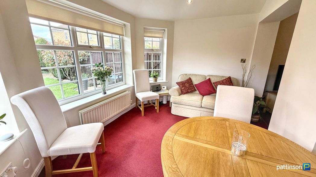 Property image 10 of 27