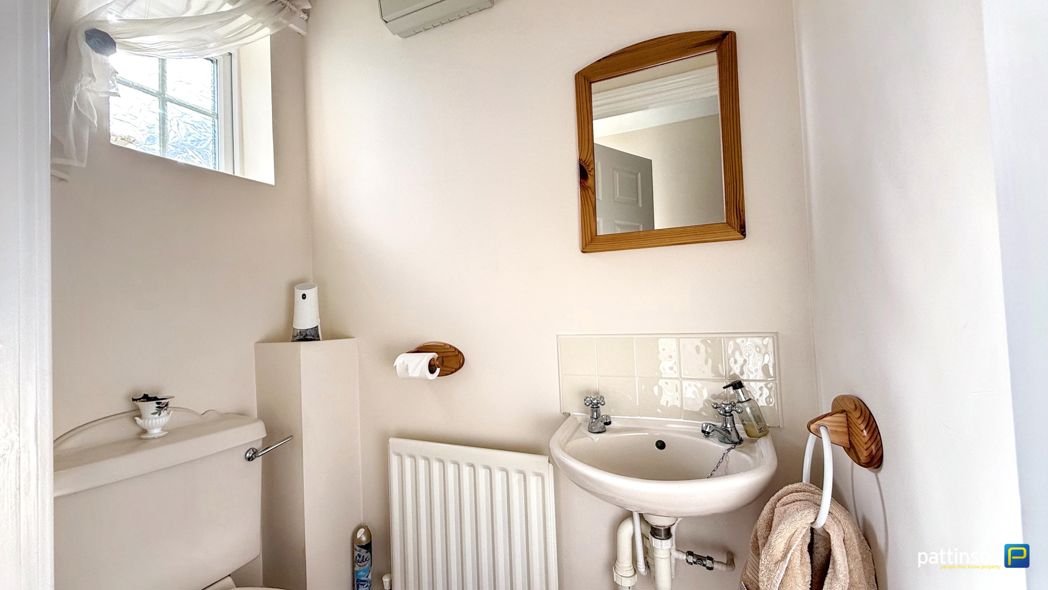 Property image 6 of 27