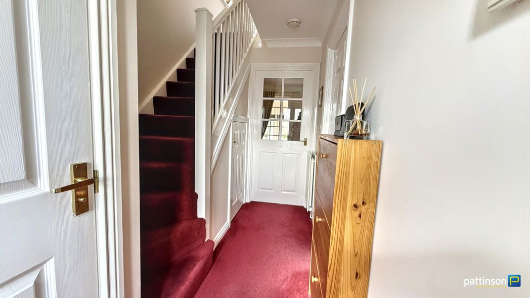 Property image 5 of 27