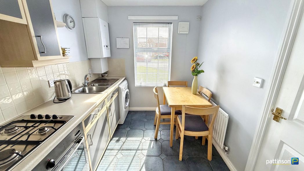 Property image 12 of 27