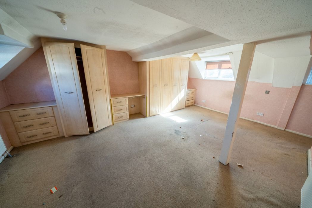 Property image 2 of 38