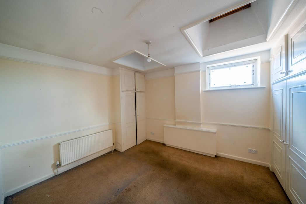 Property image 7 of 38