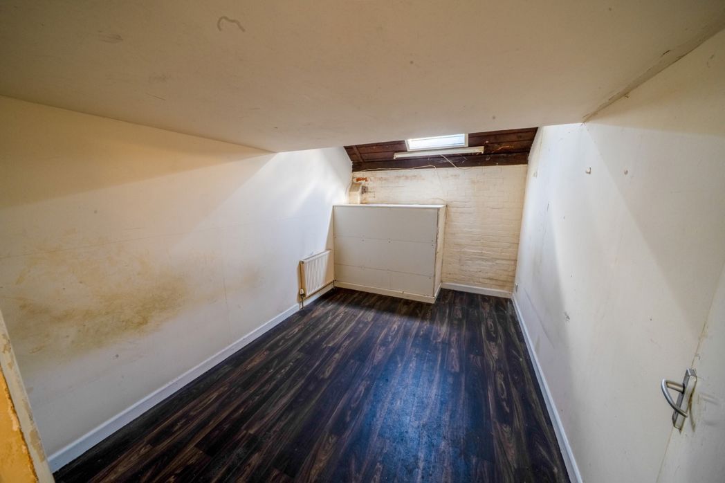 Property image 13 of 38
