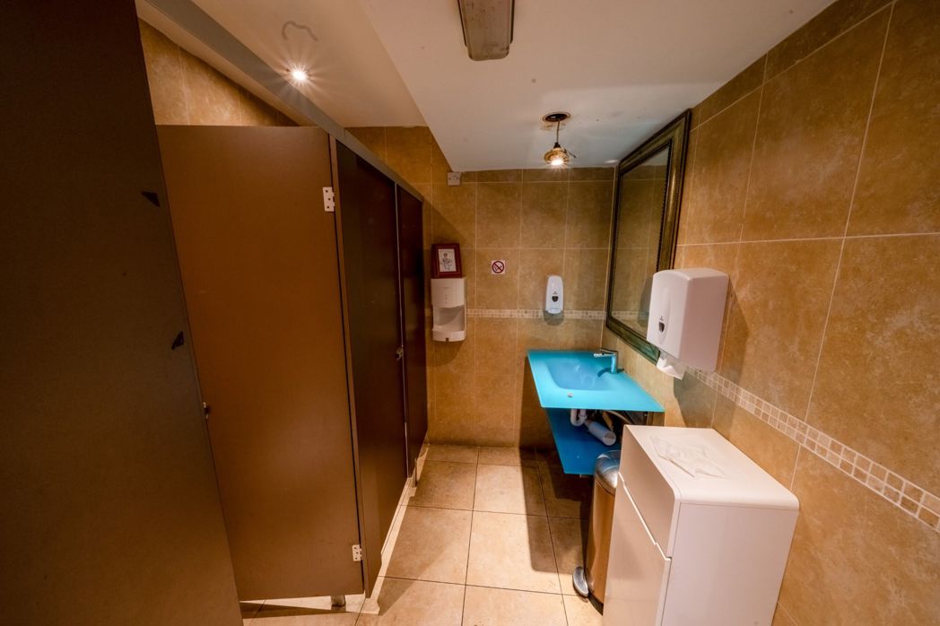 Property image 18 of 38