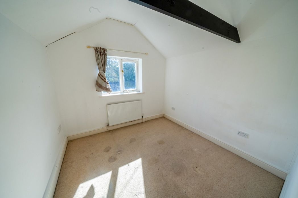 Property image 23 of 38