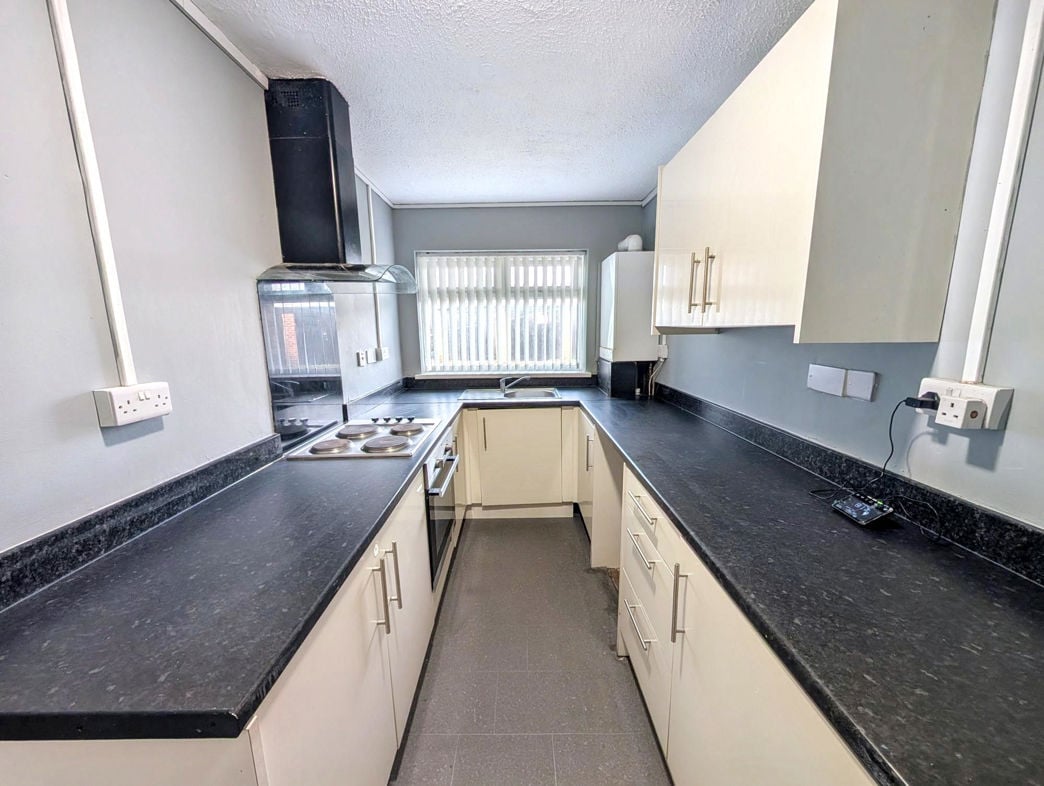 Property image 4 of 7