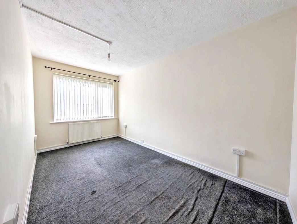 Property image 5 of 7
