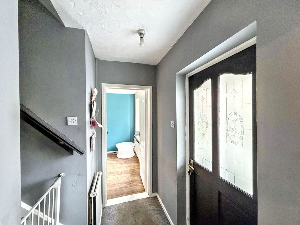 Property image 2 of 18