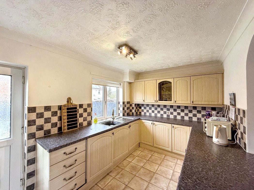 Property image 7 of 18