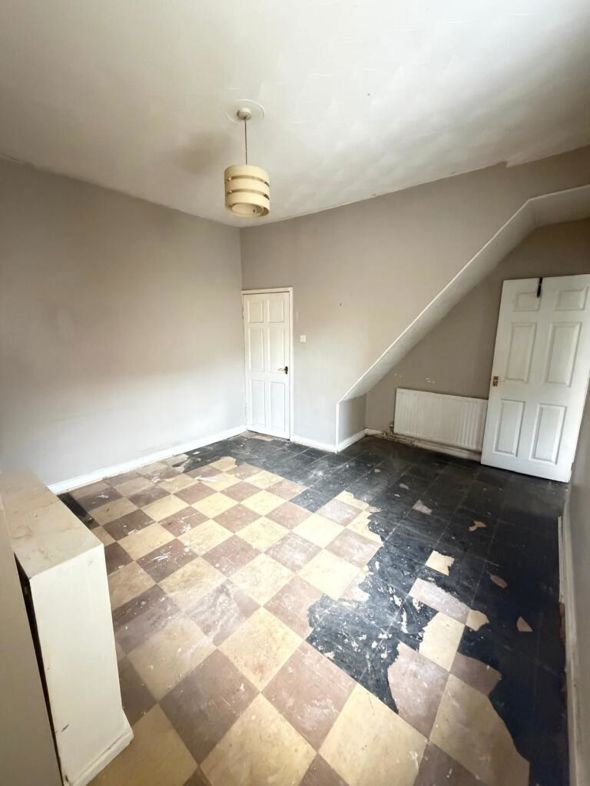 Property image 4 of 13