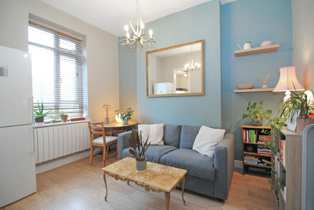 Property image 1 of 6