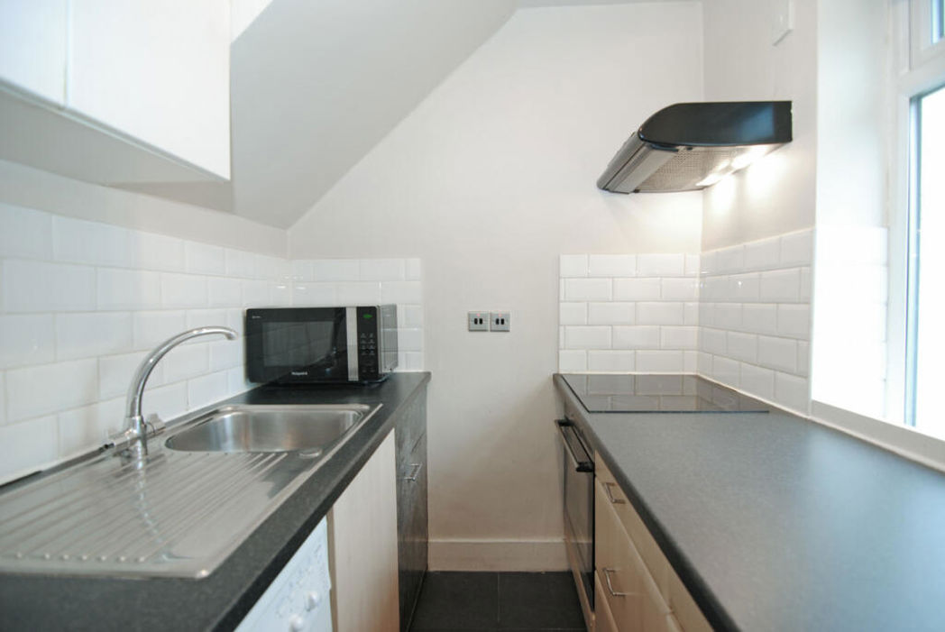 Property image 2 of 6