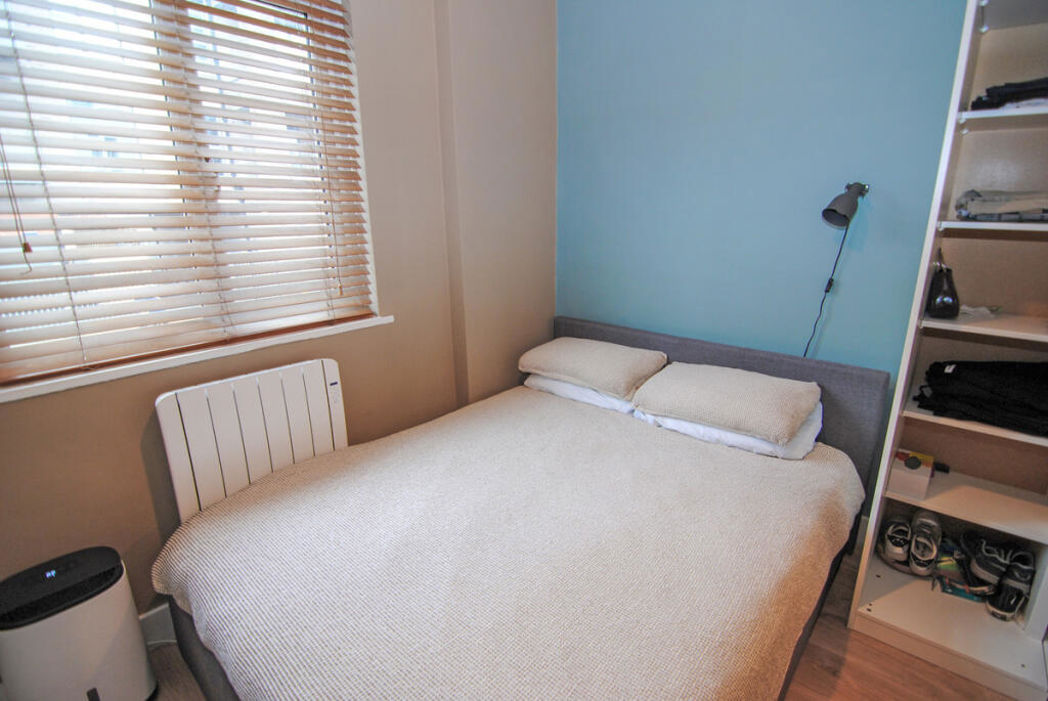 Property image 3 of 6
