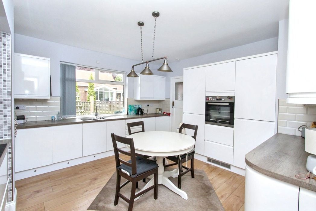 Property image 7 of 24